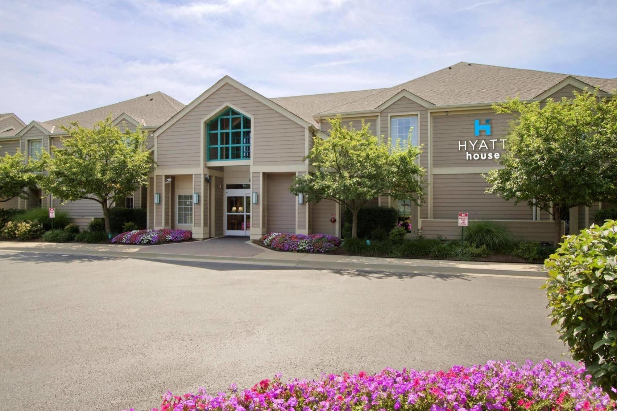 Hyatt House Gaithersburg Bagian luar foto
